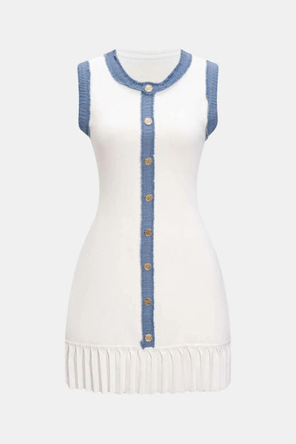 Ärmelloses Damenkleid mit kontrastierenden Details