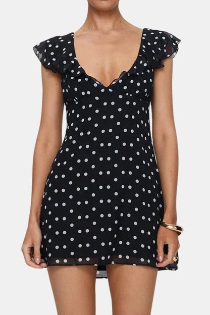 Damenkleid mit Punktmuster und Flügelärmeln