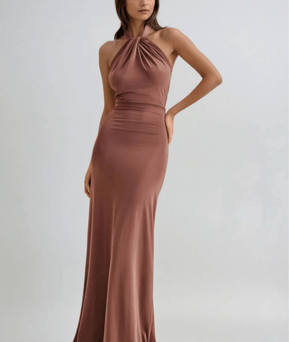 Langes Kleid mit Halterneck