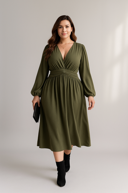 Olivgrünes Midikleid mit V-Ausschnitt und langen Ärmeln