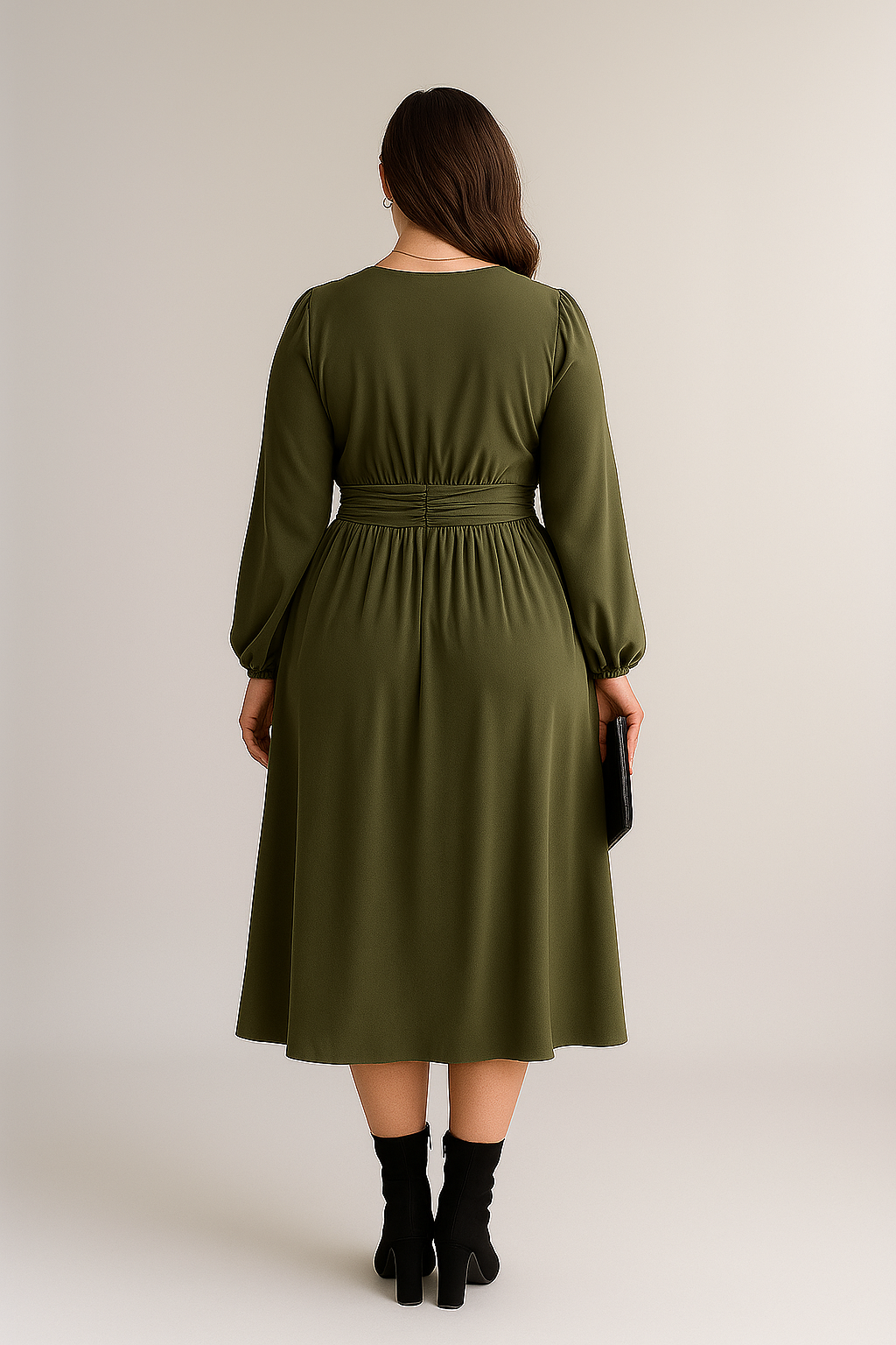 Olivgrünes Midikleid mit V-Ausschnitt und langen Ärmeln